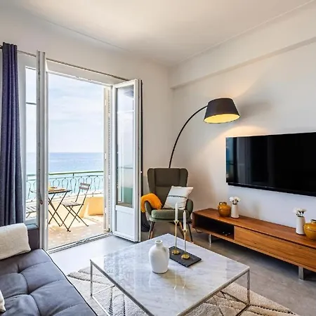 Prestige Sur La Promenade Des *