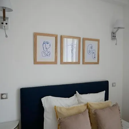 Prestige Sur La Promenade Des ニース